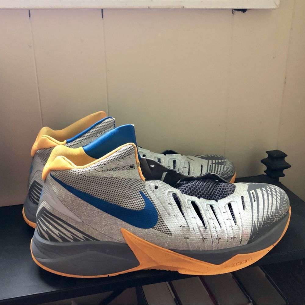 Gray, Blue, Yellow Men’s Nike Tennis Shoes